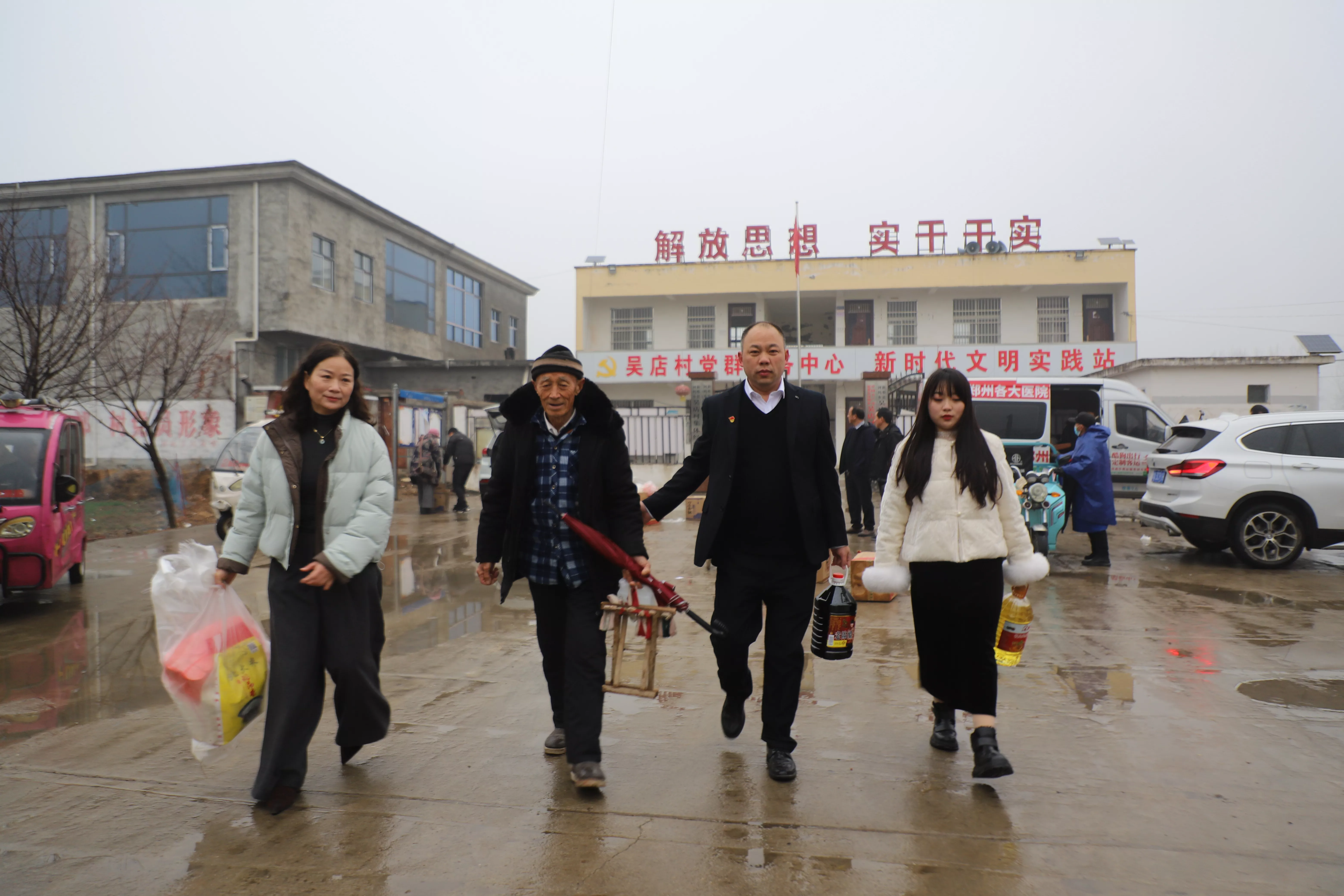 蓝3.jpg